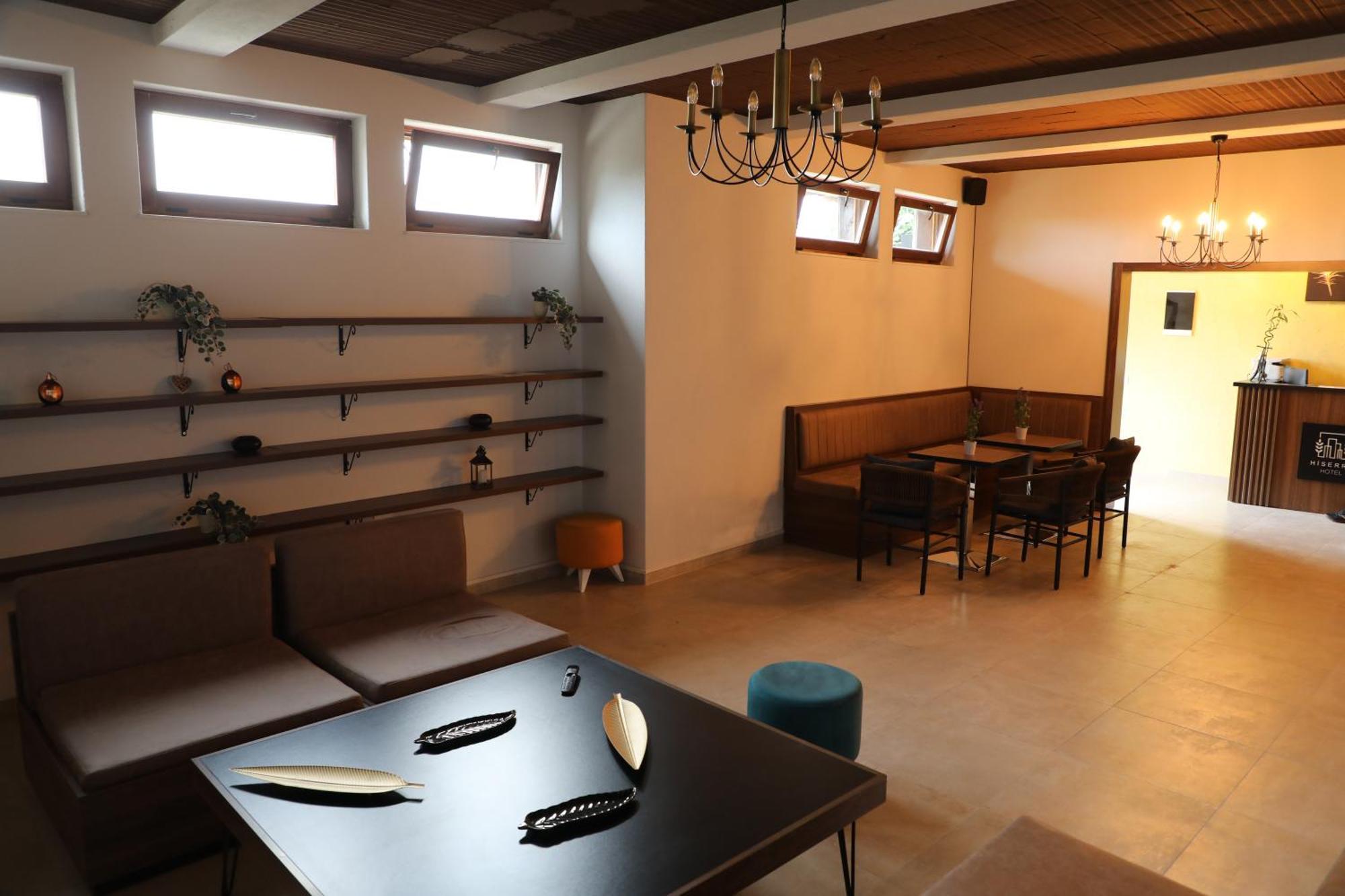 Hotel Hiserra Prizren Esterno foto