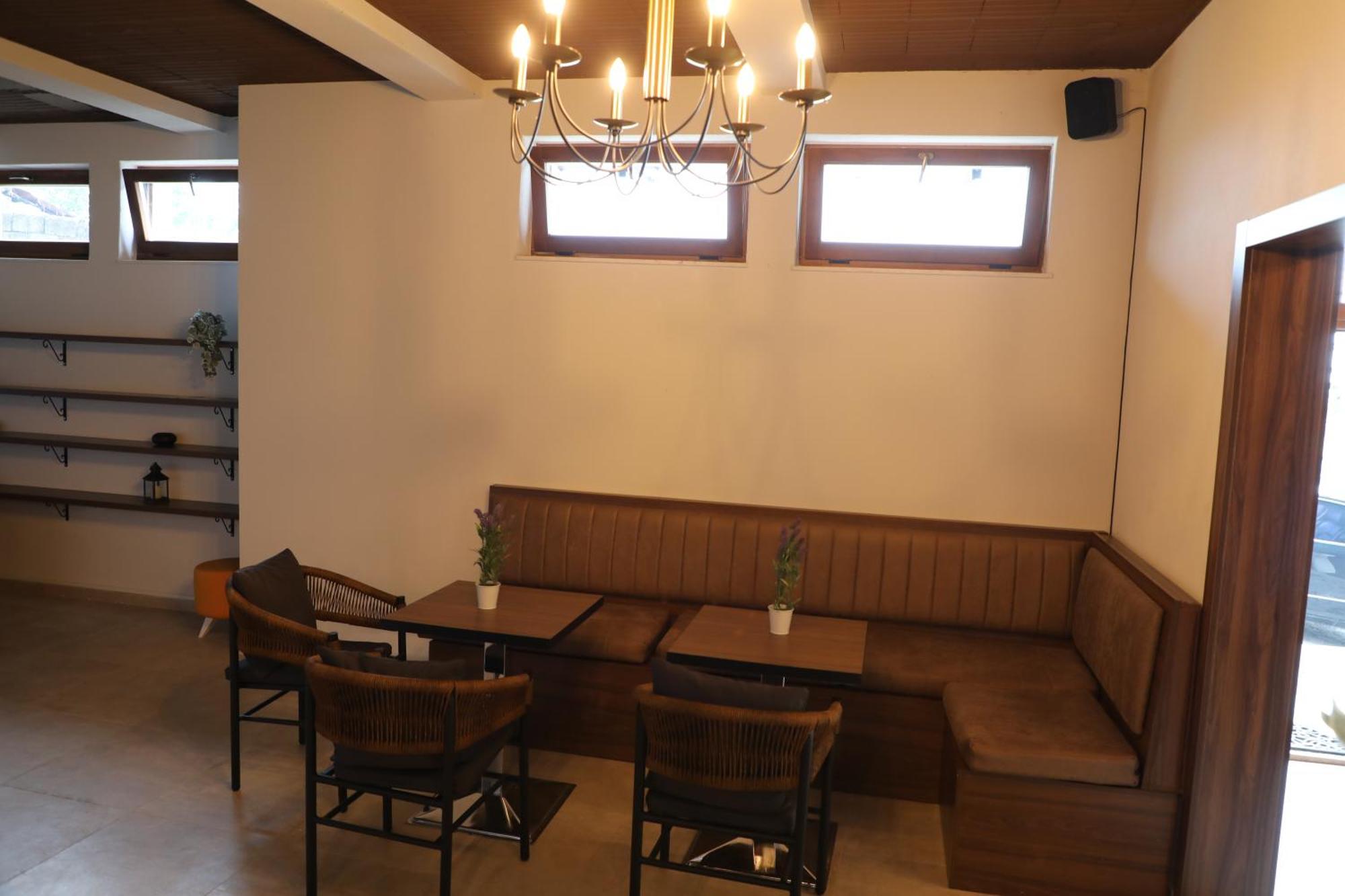Hotel Hiserra Prizren Esterno foto